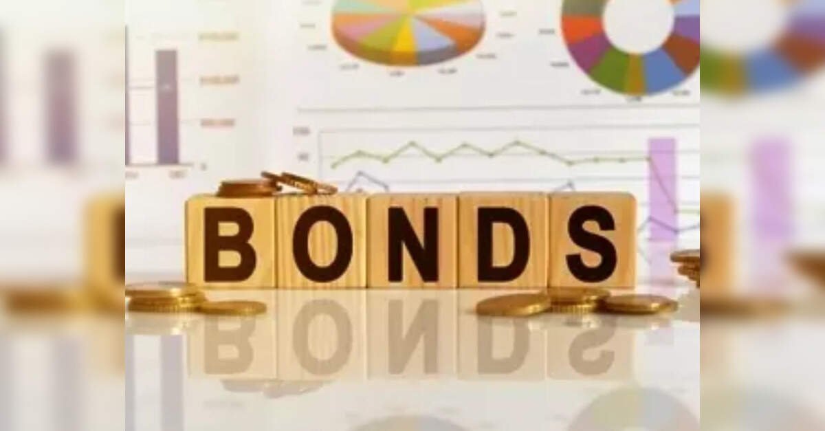 indian-bond-yields-hit-3-year-high-as-oil-surge,-rbi-hawkishness-weigh